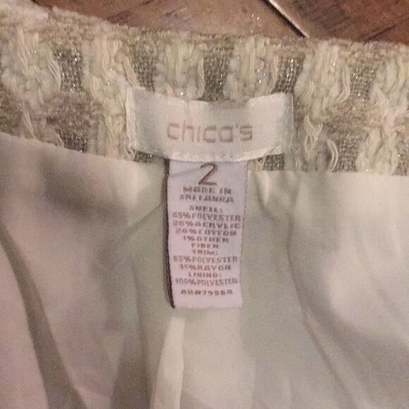 Chico’s 2 silver thread open front shimmery blazer - Picture 2 of 4